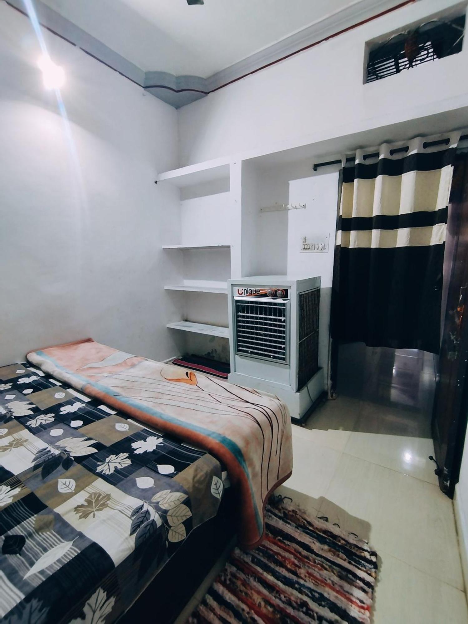 Kalpeshwar Homestay Ujjain Esterno foto